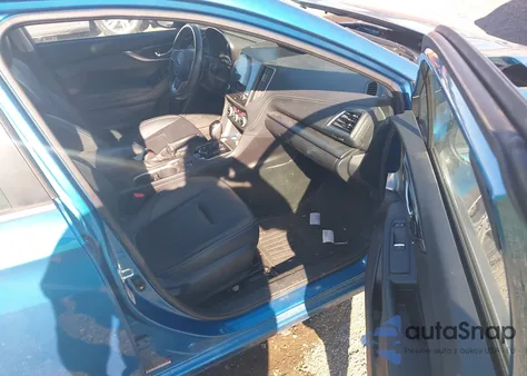 2017 Subaru Impreza 2.0I Limited из США, поврежденный, VIN 4S3GKAT63H3600665